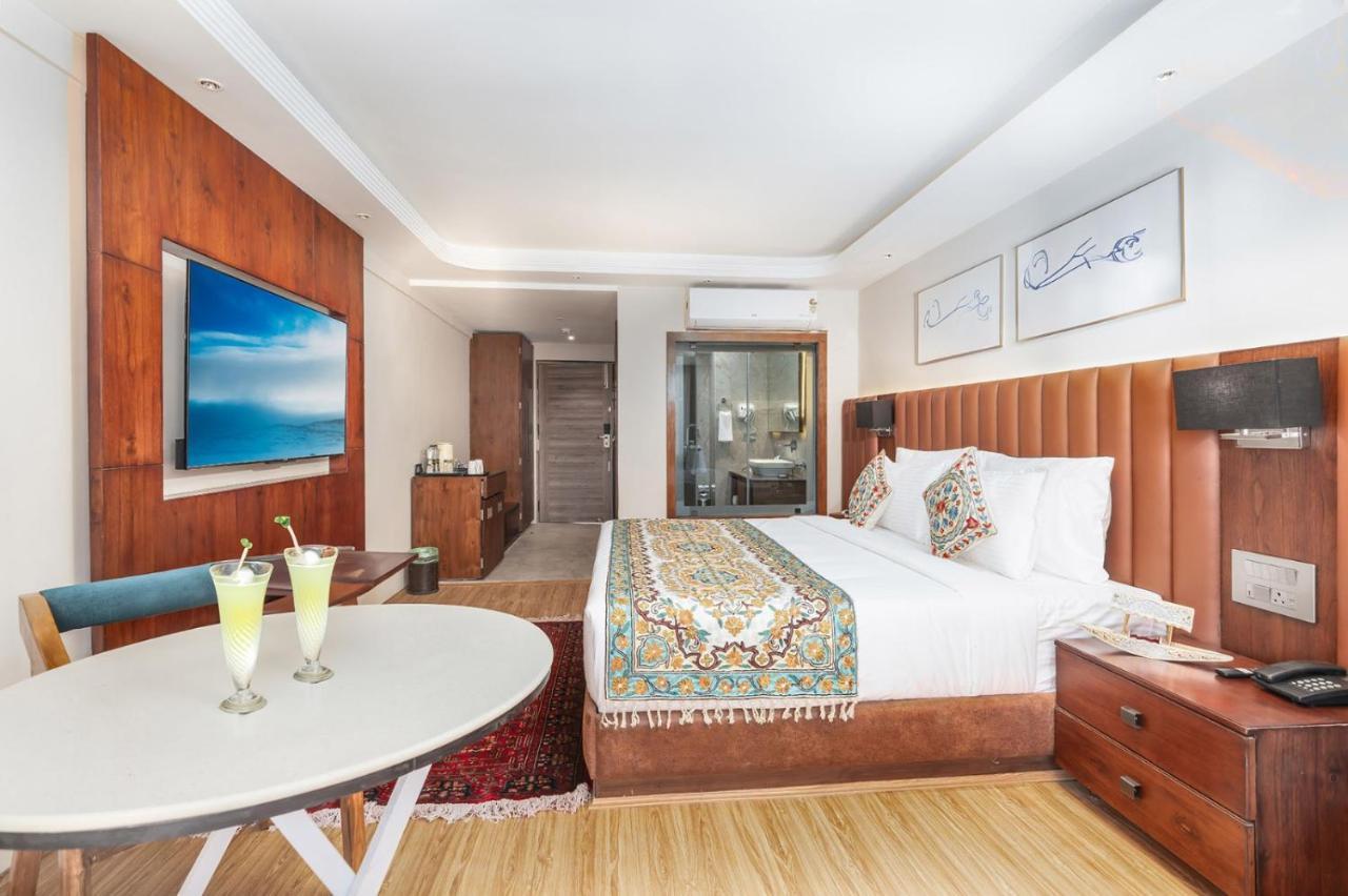 Hotel 11 Boulevard Srīnagar Zewnętrze zdjęcie