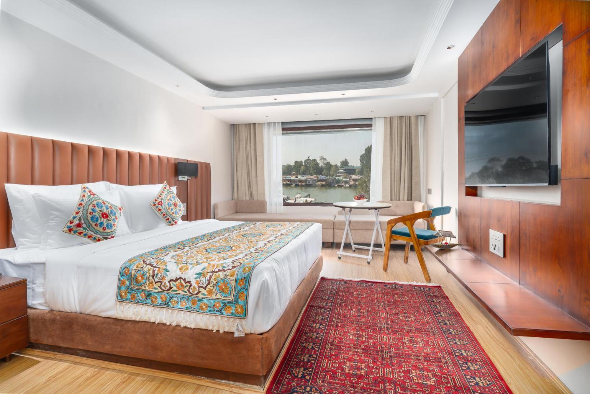 Hotel 11 Boulevard Srīnagar Zewnętrze zdjęcie